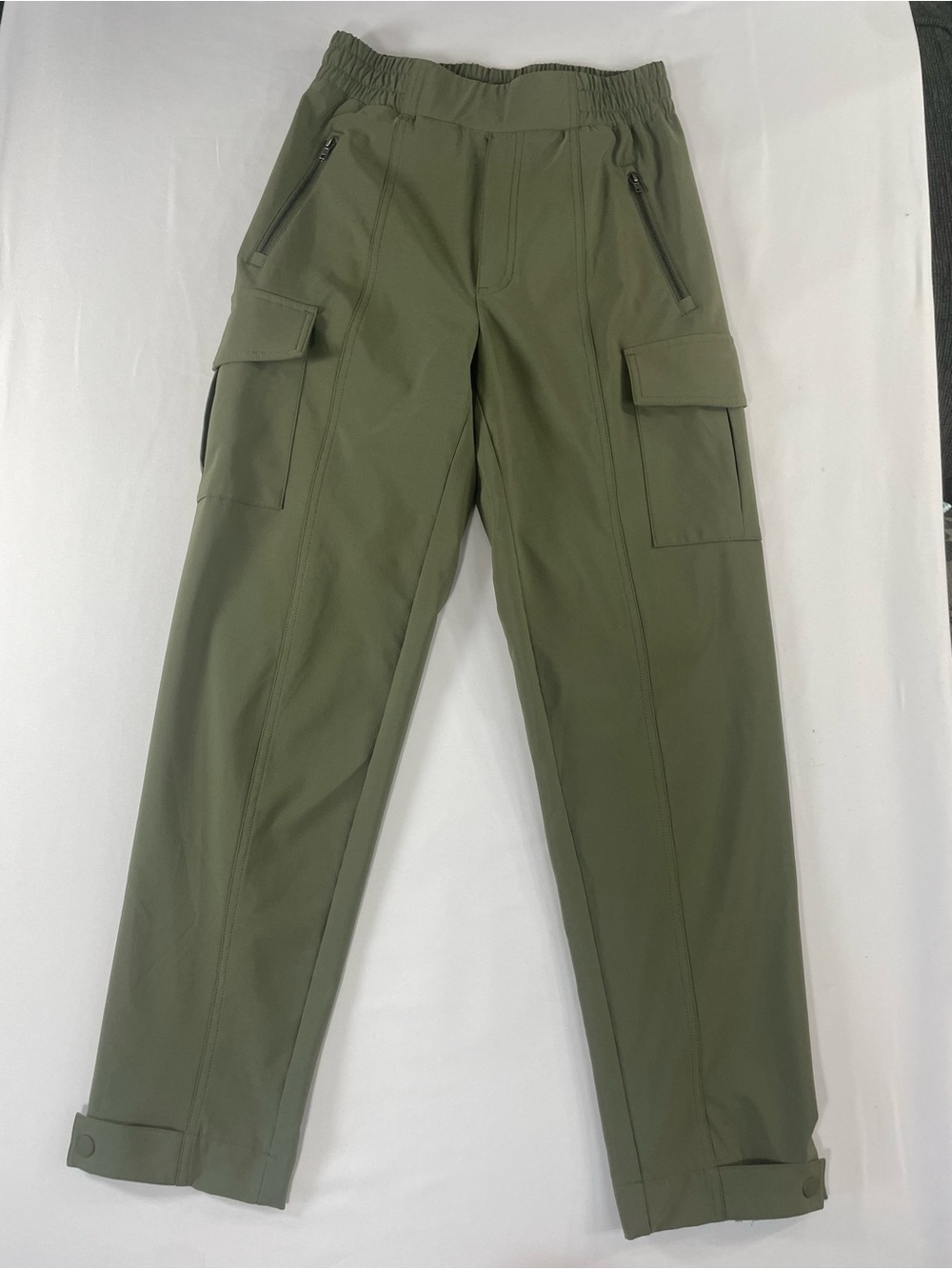 Mondetta Olive Green Wide-Leg Cargo Pants - Picture 2 of 14